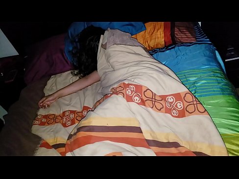 ❤️ Nevlastní syn buzeruje svou mladou nevlastní matku, zatímco ona spí. ️❌ Sex video u cs.freepornhdonlinegay.ru